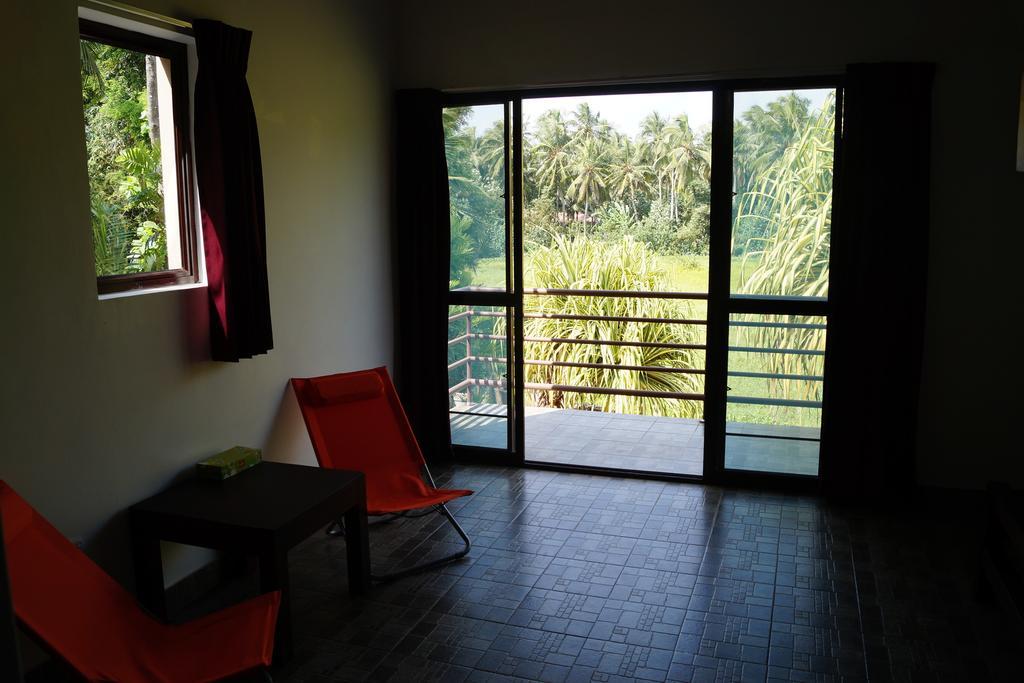 Sri And Ferienhaus Marawila